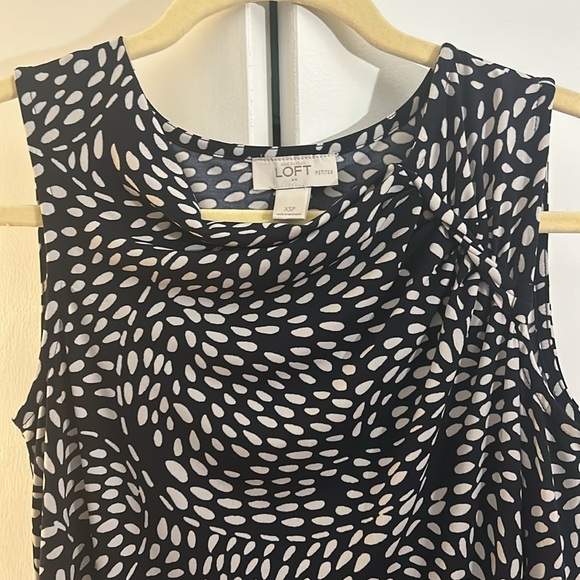 🐾 4 for $40 Loft blue and white dress - Picture 2 of 10